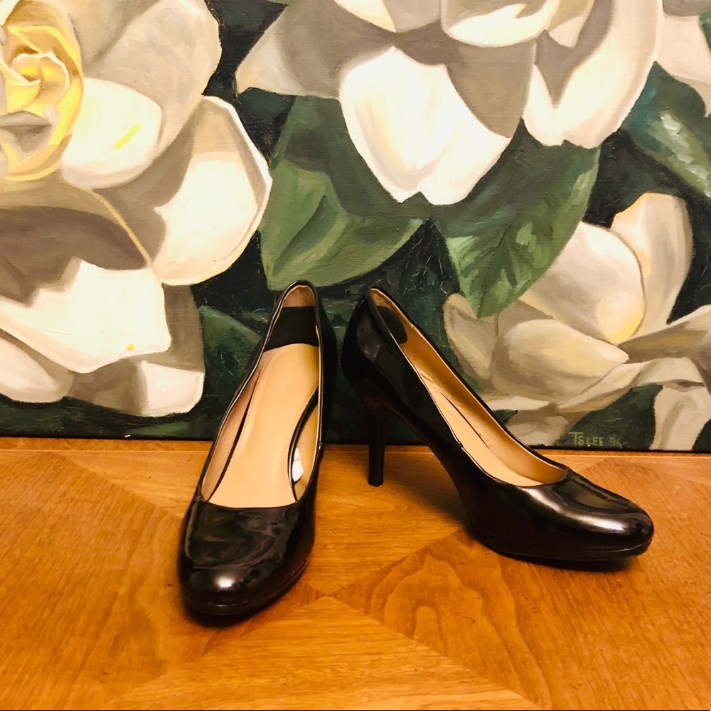 Merona Black Pumps